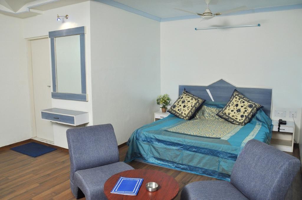 Hotel Savoy - Since 1951 Jaipur Bagian luar foto