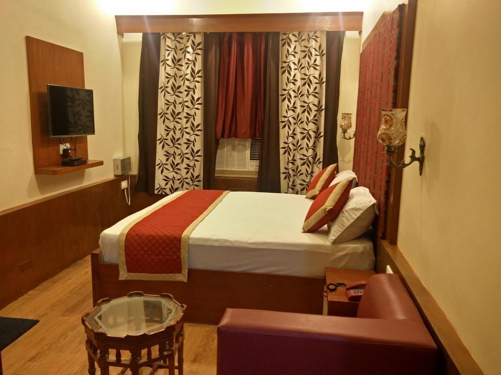Hotel Savoy - Since 1951 Jaipur Ruang foto