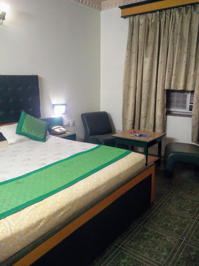 Hotel Savoy - Since 1951 Jaipur Bagian luar foto